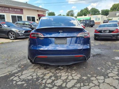 2022 Tesla Model Y Performance Dual Motor All-Wheel Drive