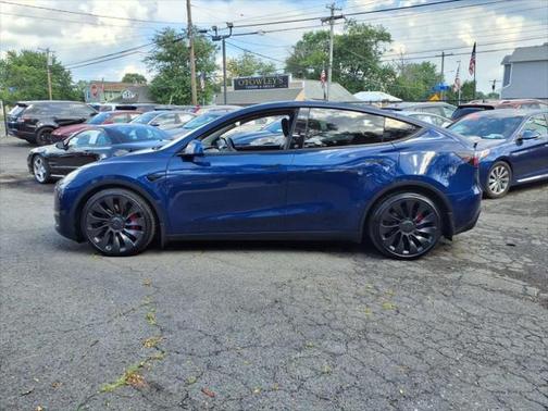 2022 Tesla Model Y Performance Dual Motor All-Wheel Drive