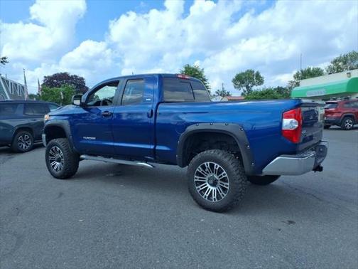 2015 Toyota Tundra SR5
