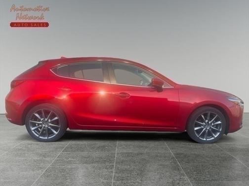 2018 Mazda Mazda3 Grand Touring
