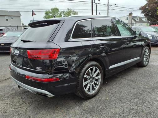 2017 Audi Q7 3.0T Premium