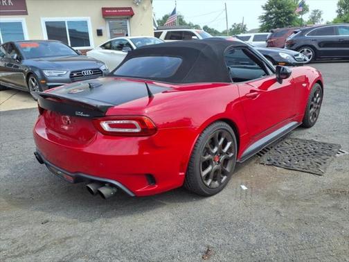 2019 FIAT 124 Spider Base