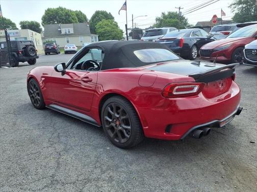 2019 FIAT 124 Spider Base