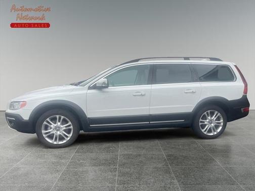 2016 Volvo XC70 T5 Drive-E Premier