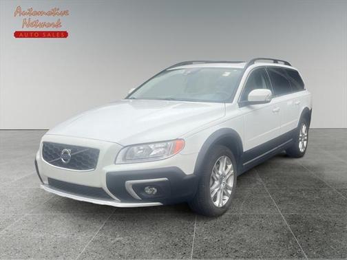 2016 Volvo XC70 T5 Drive-E Premier