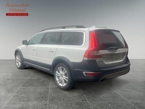 2016 Volvo XC70 T5 Drive-E Premier