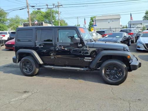2017 Jeep Wrangler Unlimited Sport