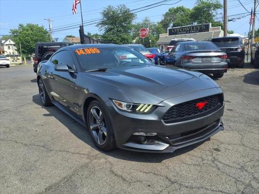 2015 Ford Mustang V6