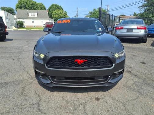 2015 Ford Mustang V6