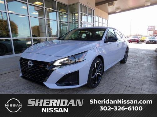 2025 Nissan Altima SR FWD