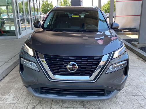 Gun Metallic 2021 Nissan Rogue SV