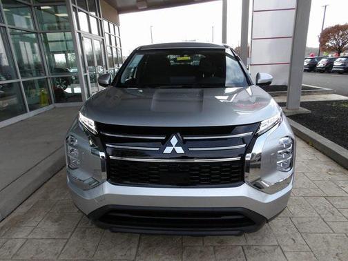 2025 Mitsubishi Outlander ES 2.5 S-AWC