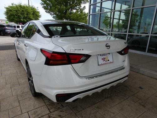 2022 Nissan Altima Platinum Intelligent AWD