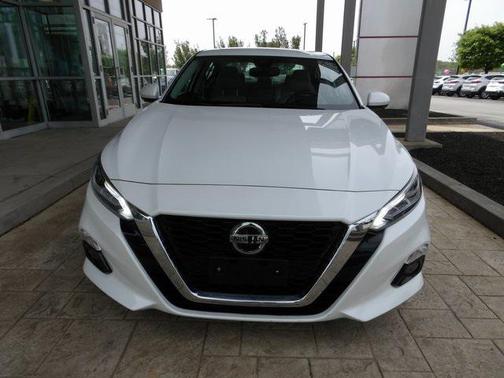 2022 Nissan Altima Platinum Intelligent AWD