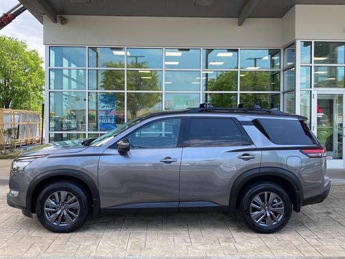 Gun Metallic 2023 Nissan Pathfinder SV 4WD