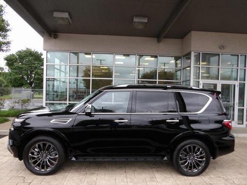 2024 Nissan Armada Platinum 4WD