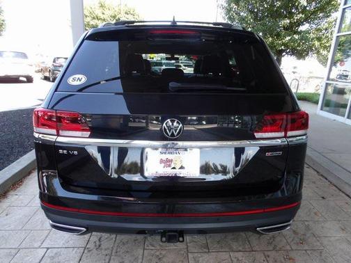 2022 Volkswagen Atlas 3.6L SE w/Technology