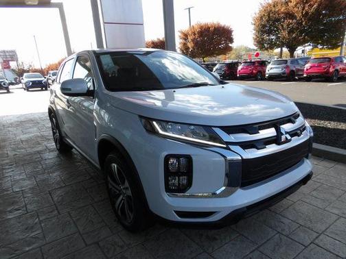 2025 Mitsubishi Outlander Sport SE