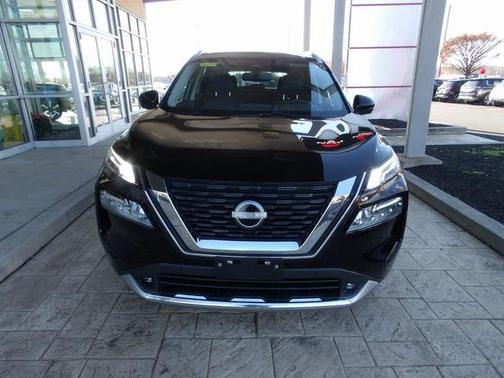 2022 Nissan Rogue Platinum