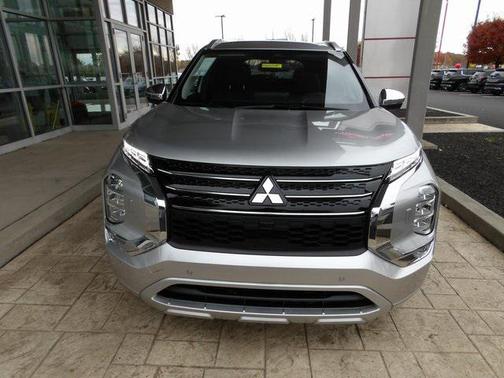 2025 Mitsubishi Outlander PHEV SEL