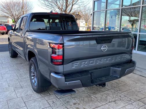 Gun Metallic 2026 Nissan Frontier SV