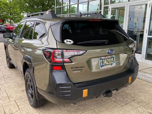 Autumn Green Metallic 2023 Subaru Outback Wilderness