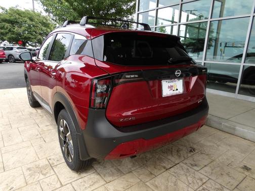 Scarlet Ember Tintcoat 2026 Nissan Kicks SV