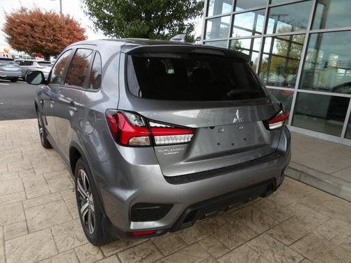 2025 Mitsubishi Outlander Sport SE