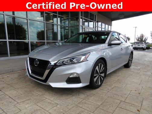 2022 Nissan Altima 2.5 SV