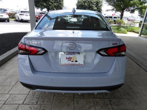 Gray Sky Pearl 2025 Nissan Versa 1.6 S