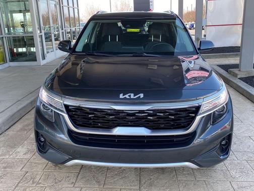 Gravity Gray 2023 Kia Seltos S