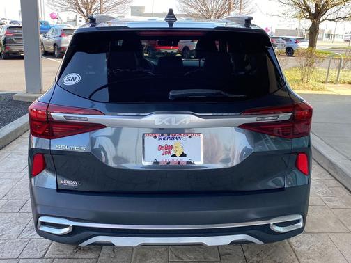 Gravity Gray 2023 Kia Seltos S