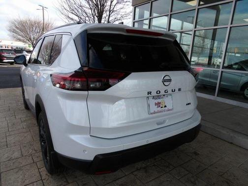 2026 Nissan Rogue Dark Armor