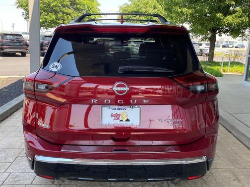 Scarlet Ember Tintcoat 2026 Nissan Rogue Platinum