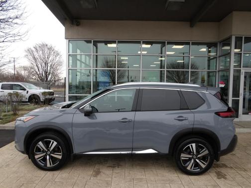 2021 Nissan Rogue SL