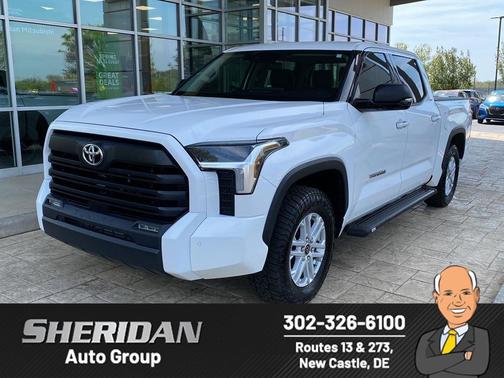 White 2022 Toyota Tundra SR5