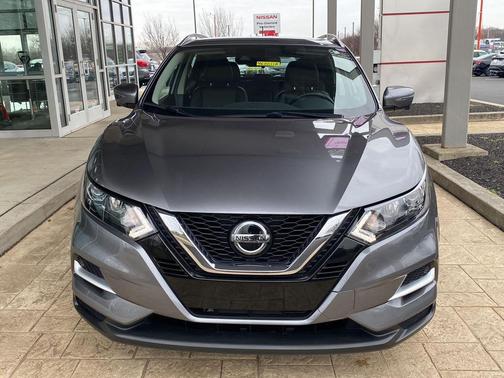 2022 Nissan Rogue Sport SL