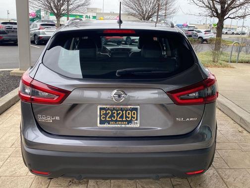 2022 Nissan Rogue Sport SL