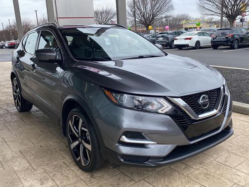 2022 Nissan Rogue Sport SL