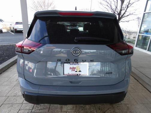 2026 Nissan Rogue Dark Armor