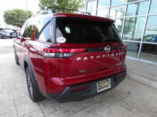 2022 Nissan Pathfinder SV 4WD
