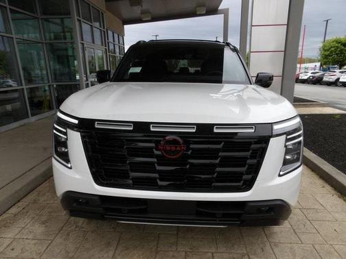 2025 Nissan Armada PRO-4X 4WD