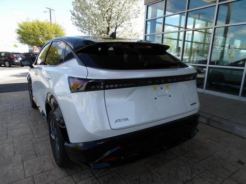2025 Nissan ARIYA ENGAGE