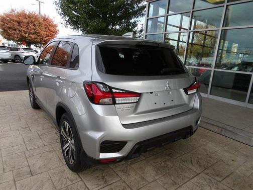 2025 Mitsubishi Outlander Sport SE