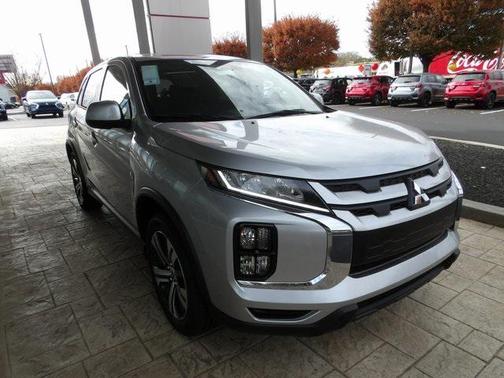 2025 Mitsubishi Outlander Sport SE