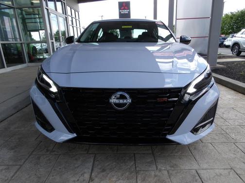 Gray Sky Pearl 2026 Nissan Altima SR FWD