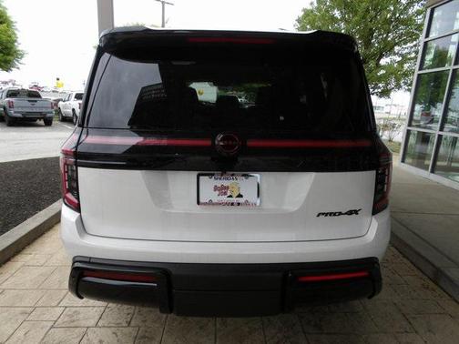 2025 Nissan Armada PRO-4X 4WD
