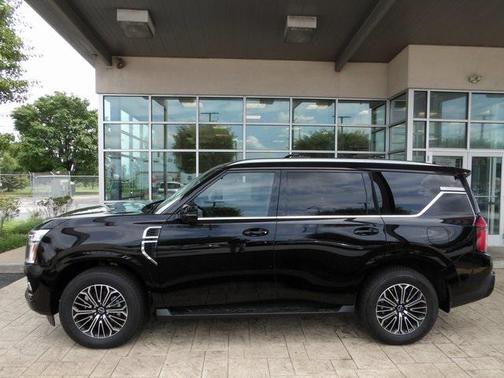 2025 Nissan Armada Platinum 4WD