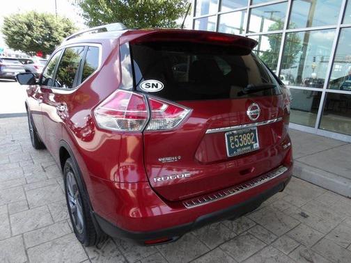 2016 Nissan Rogue SL