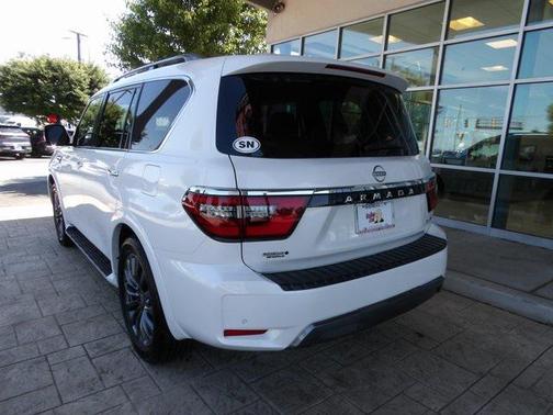 2024 Nissan Armada Platinum 4WD